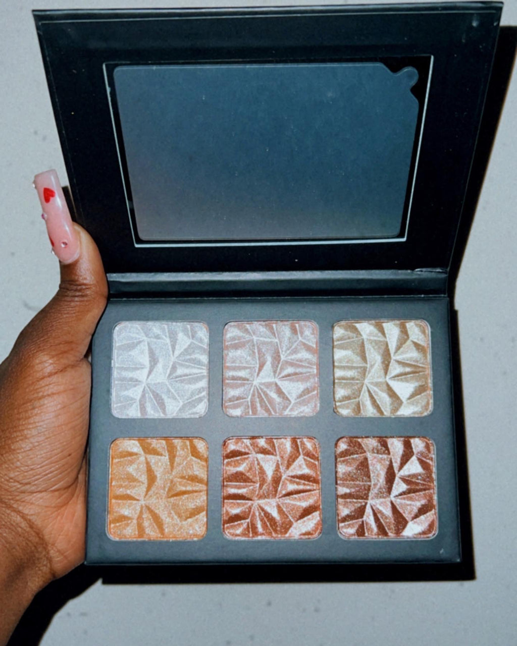 Luminous Highlighter Palette